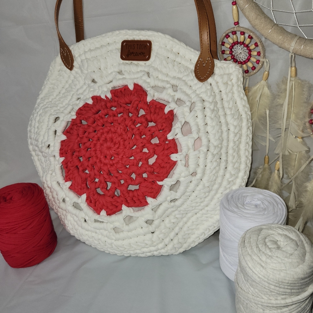 Large Crochet Bag - Picture 5 of 6